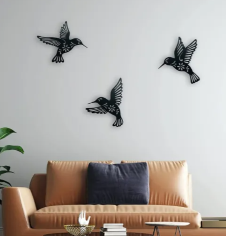 Stylish 3D Printed Hummingbird Wall Art.