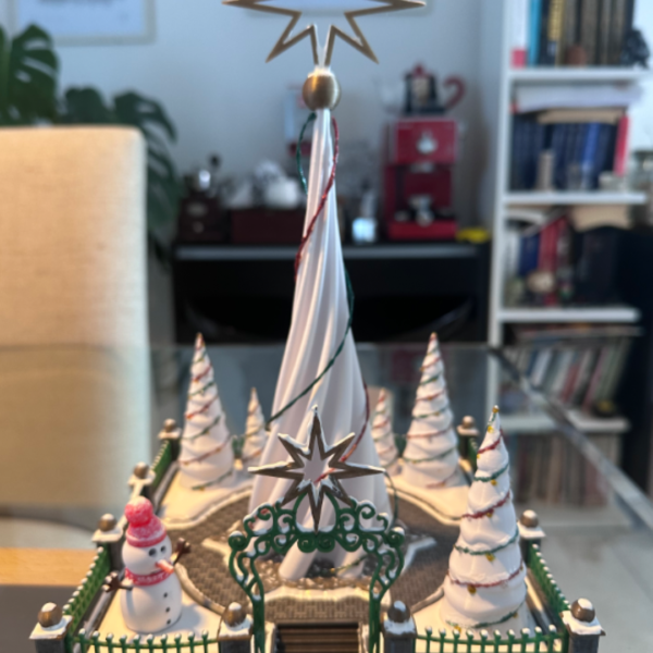 Charming 3D Printed Winter Christmas House - Perfect Holiday Decor