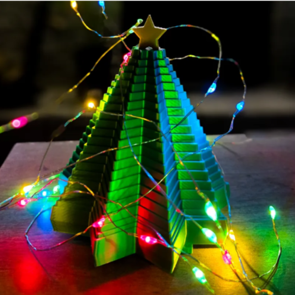 Versatile 3D Printed Expanding Christmas Tree