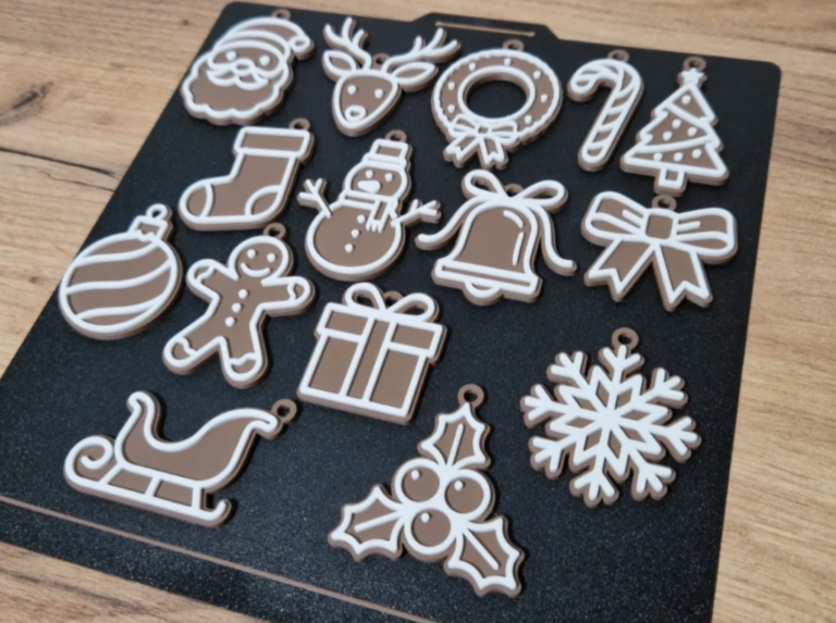 Charming Christmas Tree Gingerbread Decoration