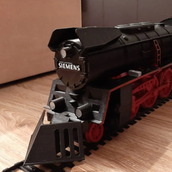 High-Quality Steam Locomotive 3D Print - Ideal for Collectors