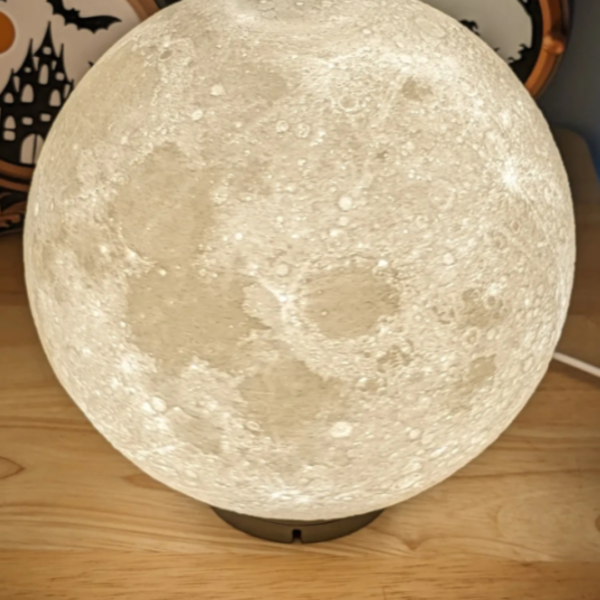 Lunar Lithophane Lampshade - Enhance Your Lighting Setup