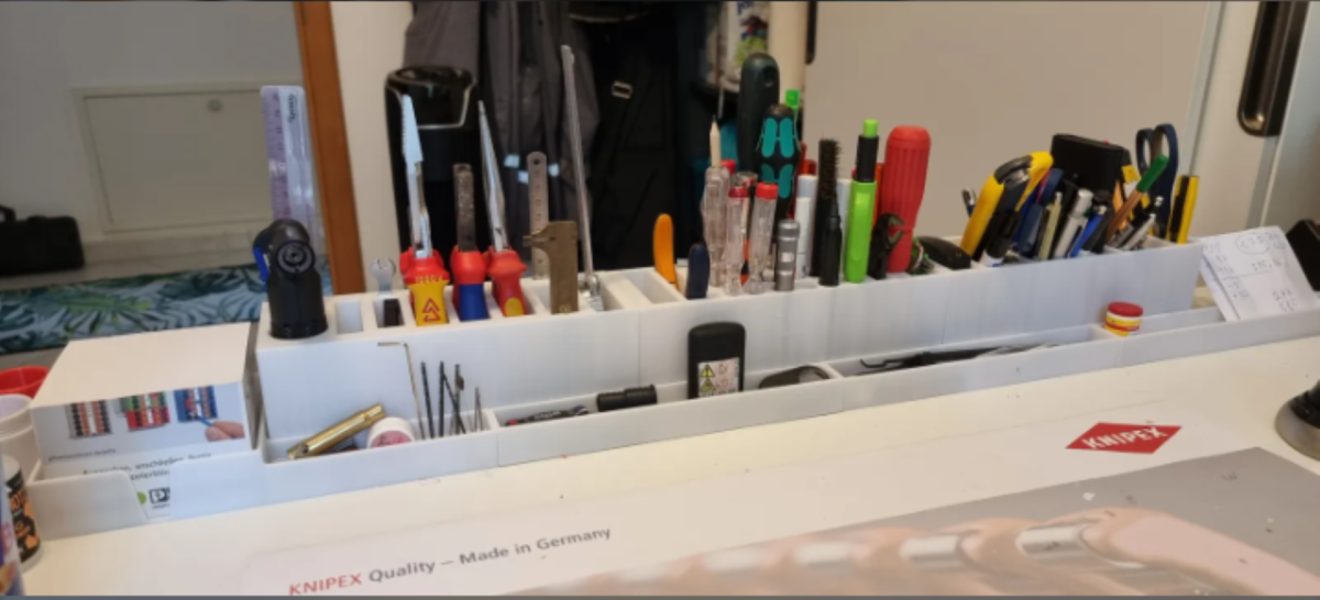 Custom 3D Printed Tool Holder for Desk & Workshop