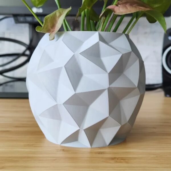 3D Printed Voronoi Sphere Planter