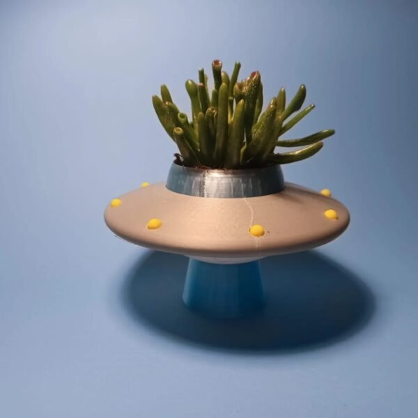 UFO Plant Pot for Home Decor