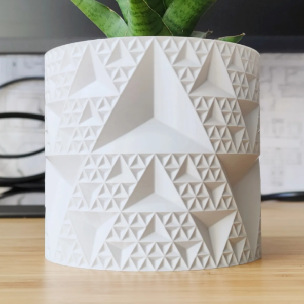 3D Printed Fractal Triangle Planter